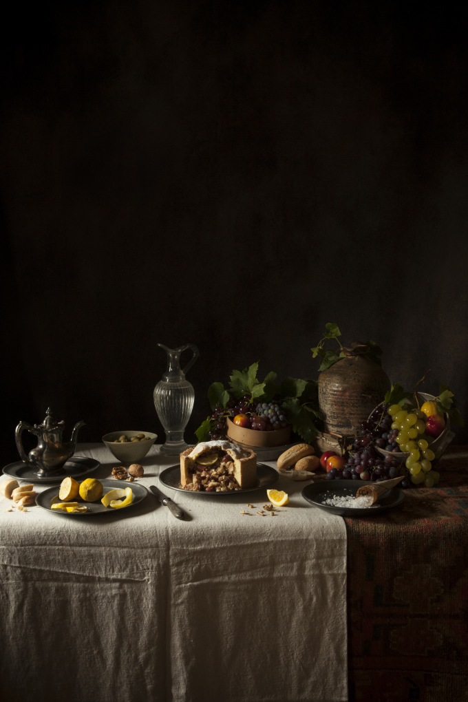 Dutch apple cake inspired by Flemish paintings. The Freaky Table by ©ZairaZarotti